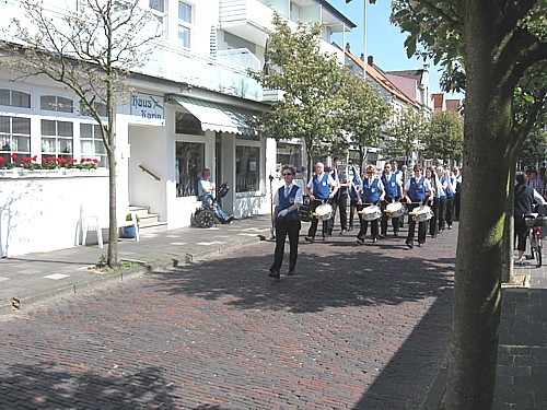 ../Images/030 - Musikzugtreffen auf Norderney, 21.05.11.jpg
